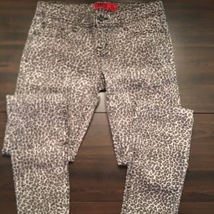 Cheetah Skinny Jeans Size 5